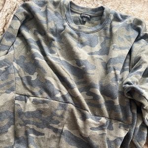 Oversized sweatshirt